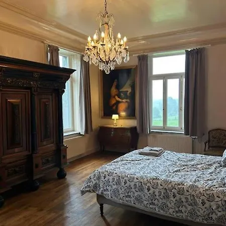 Holiday home Demeure De Charme, Calme Et Quietude En Famille
