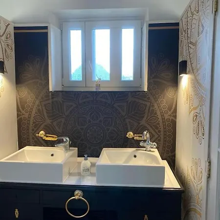 Demeure De Charme, Calme Et Quietude En Famille Holiday home Daverdisse